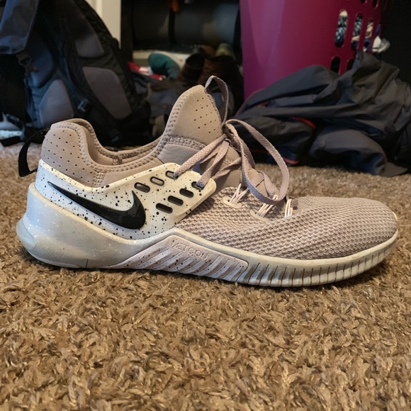nike free x metcon atmosphere grey